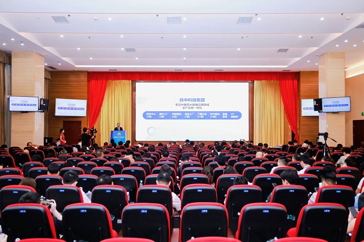 9ccc83f37174c87b36a3824a34189d4c_origin(1)